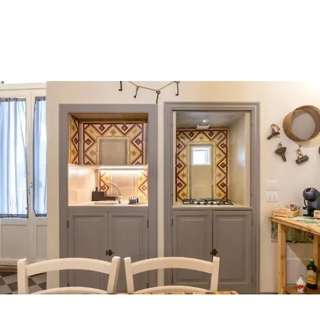بيت ضيافة Casa In Stile بيزي دي غريكو